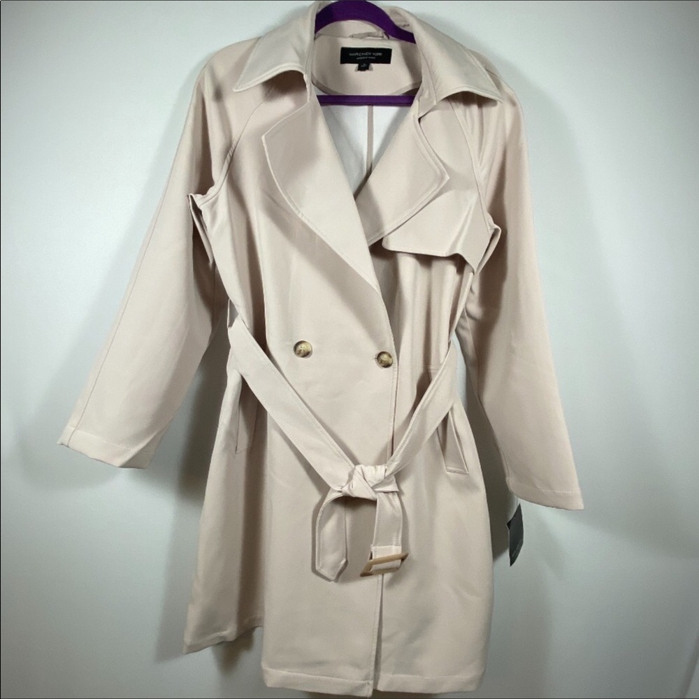 Andrew Marc New York Tan Trench Coat w/ Belt
